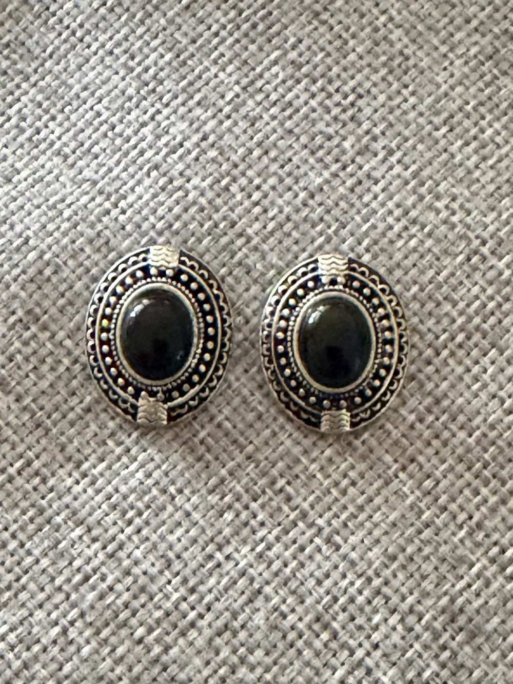 Vintage Silver Tone Black Cabochon Pierced Earrings | Boho Southwestern Statemen
